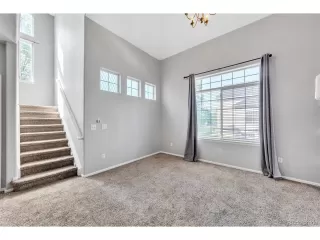 Photo #3: 2286639 Listing