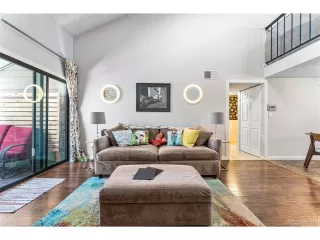 Photo #3: 2288014 Listing