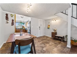 Photo #5: 2288014 Listing