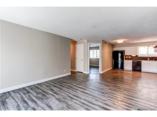 Photo #4: 2289161 Listing 