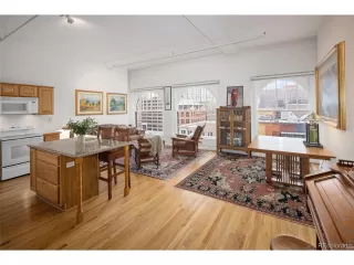 Photo #2: 2294091 Listing