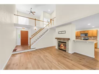 Photo #3: 2295088 Listing