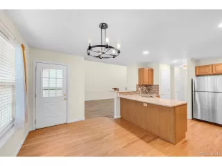 Photo #6: 2295088 Listing