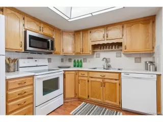 Photo #6: 2296376 Listing