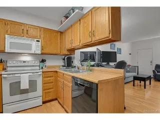 Photo #5: 2298476 Listing 