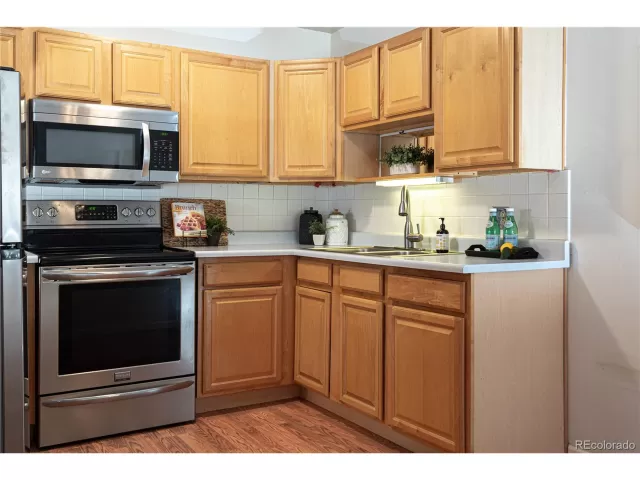 MLS: 2299943 Condo For Sale