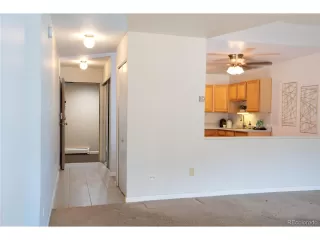 Photo #5: 2299943 Listing