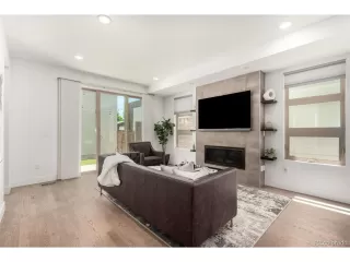 Photo #4: 2299954 Listing