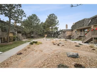 Photo #2: 2300487 Listing 