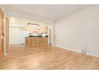 Photo #3: 2308559 Listing 