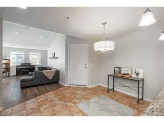 Photo #6: 2308858 Listing 