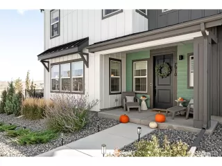 Photo #3: 2310962 Listing