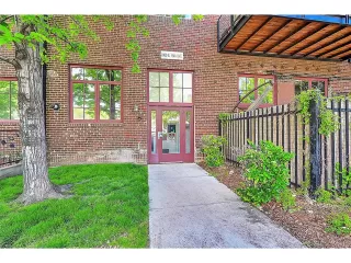 Photo #3: 2311018 Listing 