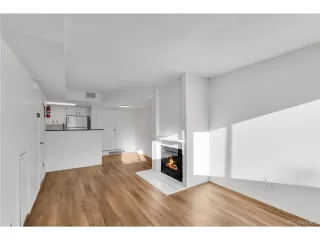 Photo #4: 2311519 Listing 