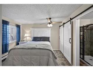 Photo #5: 2312840 Listing