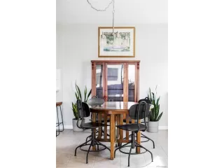 Photo #4: 2313210 Listing