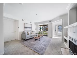 Photo #4: 2314546 Listing 