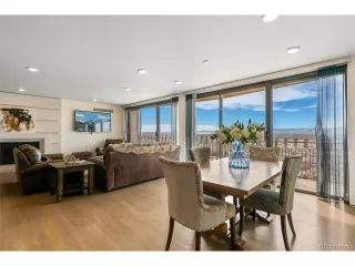 More Details about MLS # 2314772 : 1020 15TH ST 42A DENVER CO 80202