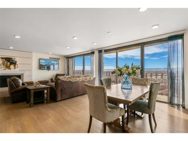 MLS: 2314772 Condo For Sale