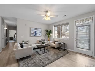 Photo #3: 2316749 Listing