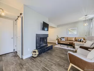 Photo #4: 2317787 Listing 