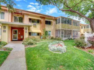 Photo #2: 2318475 Listing 