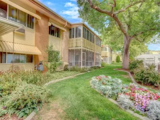 Photo #3: 2318475 Listing 