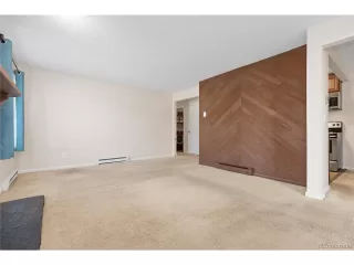 Photo #3: 2318492 Listing 