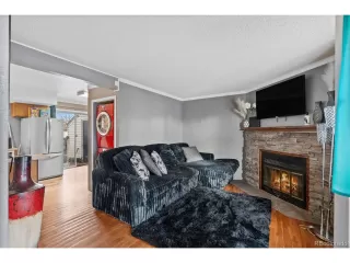 Photo #2: 2322475 Listing