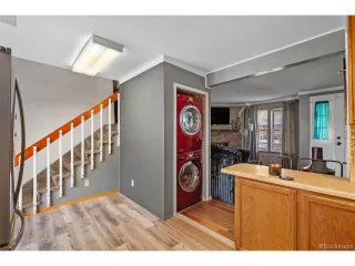 Photo #6: 2322475 Listing