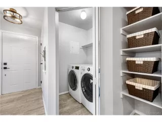 Photo #5: 2323114 Listing