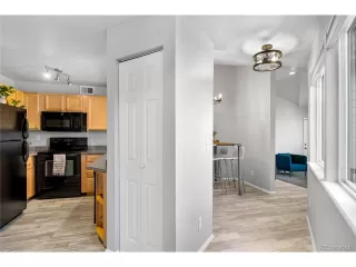 Photo #6: 2323114 Listing