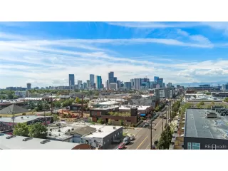 Photo #2: 2323726 Listing 