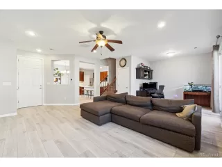 Photo #2: 2325044 Listing 