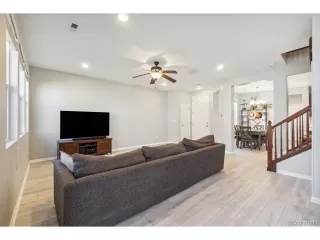 Photo #3: 2325044 Listing 