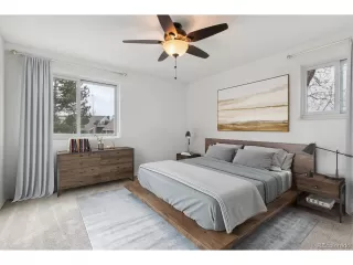 Photo #5: 2326412 Listing