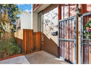 Photo #3: 2328009 Listing