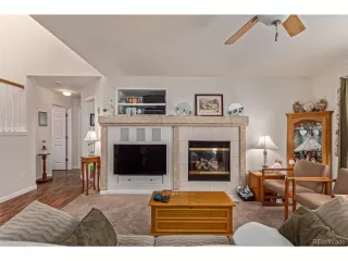 Photo #3: 2330126 Listing