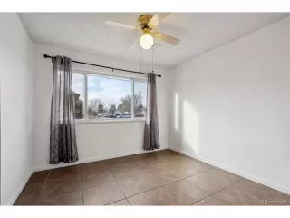 Photo #2: 2330883 Listing