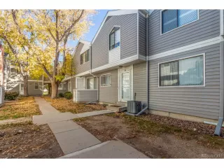 Photo #4: 2331138 Listing 