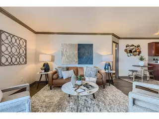 Photo #2: 2331157 Listing