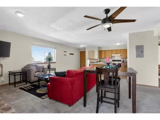 Photo #4: 2332384 Listing 