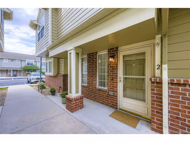 MLS: 2334313 Condo For Sale