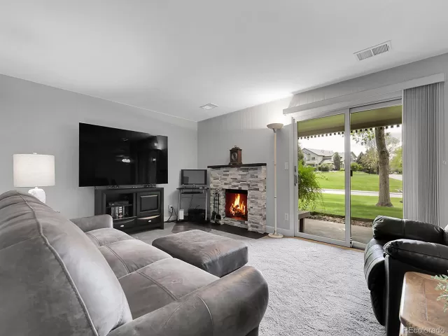 MLS: 2335265 Condo For Sale