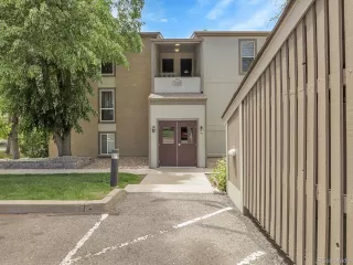 Photo #2: 2335265 Listing