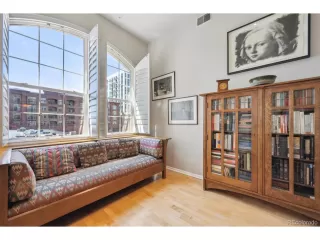 Photo #5: 2335527 Listing 