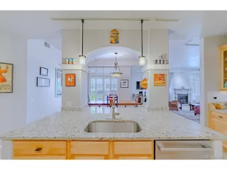 Photo #6: 2335527 Listing 