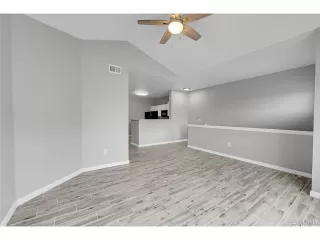 Photo #2: 2335562 Listing