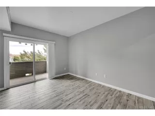 Photo #6: 2335562 Listing