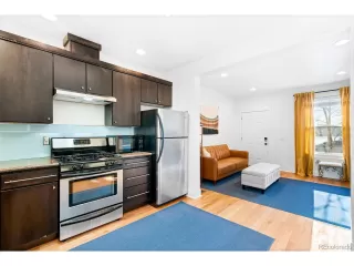 Photo #6: 2338263 Listing 